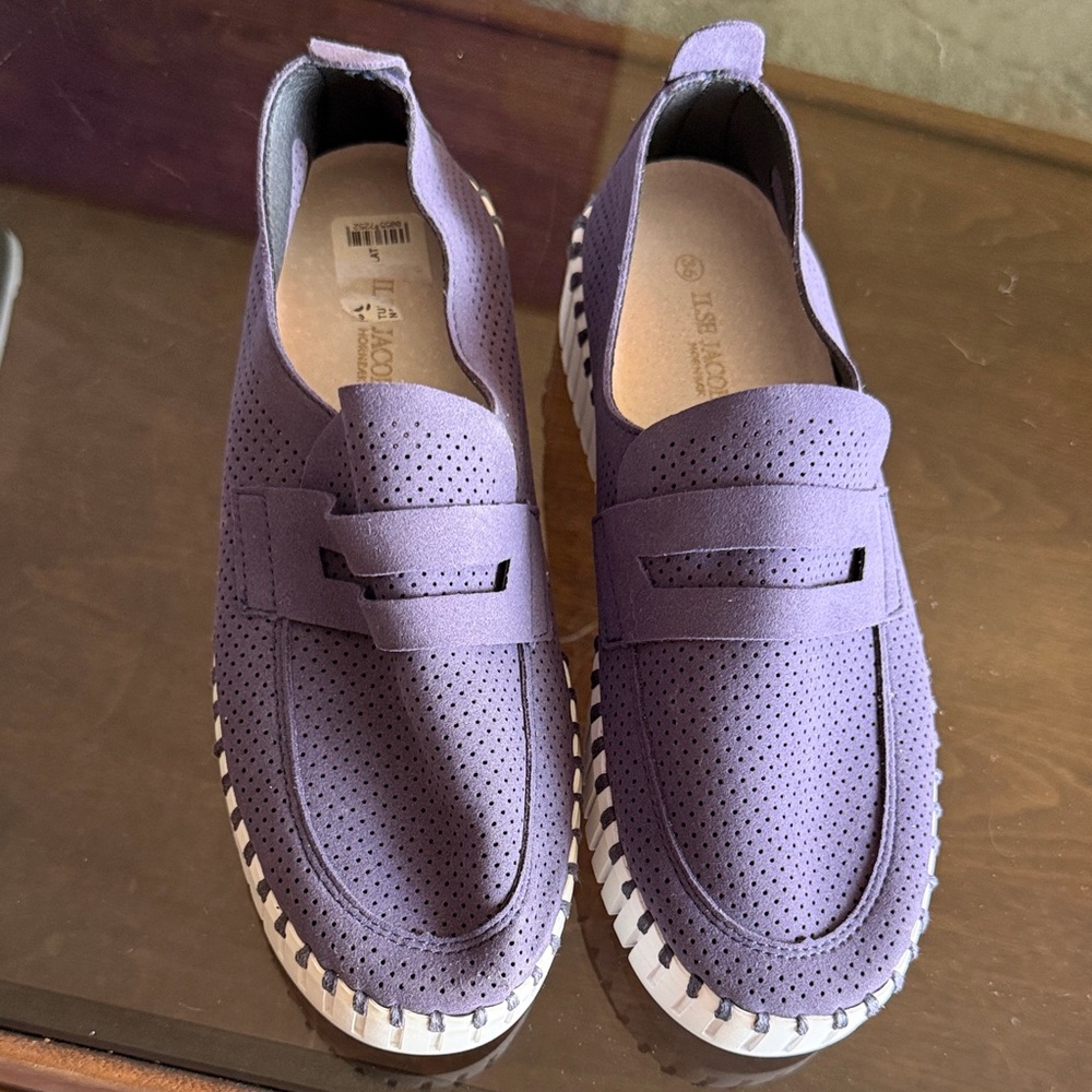 Navy ilse Jacobsen loafer size 36